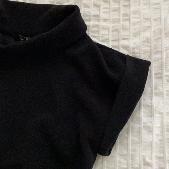 Club monaco rolled sleeve top - Picture 4 of 4